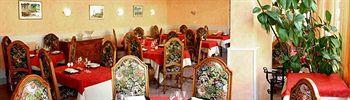 Logis Les Terrasses De Corton Hotel 3*