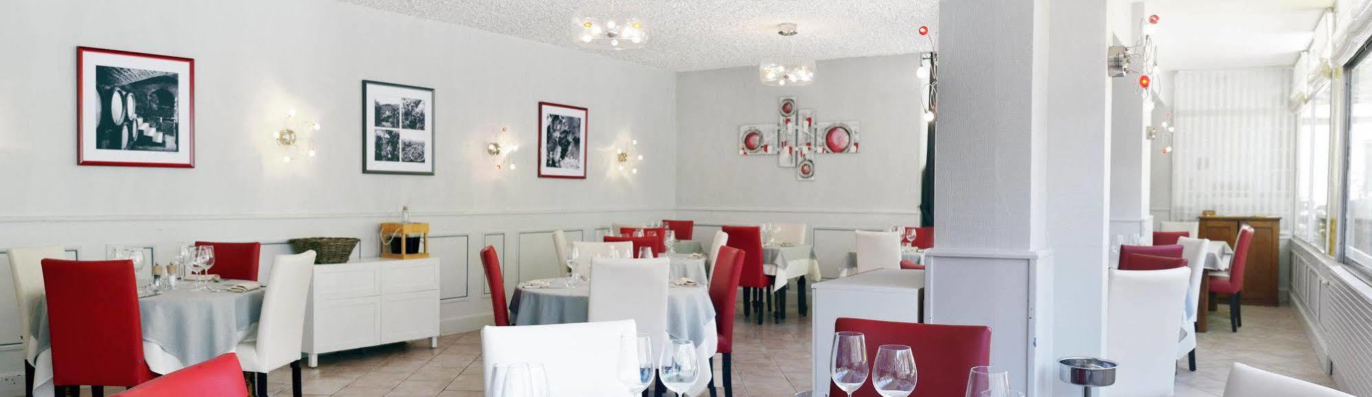 Logis Les Terrasses De Corton Hotel 3*