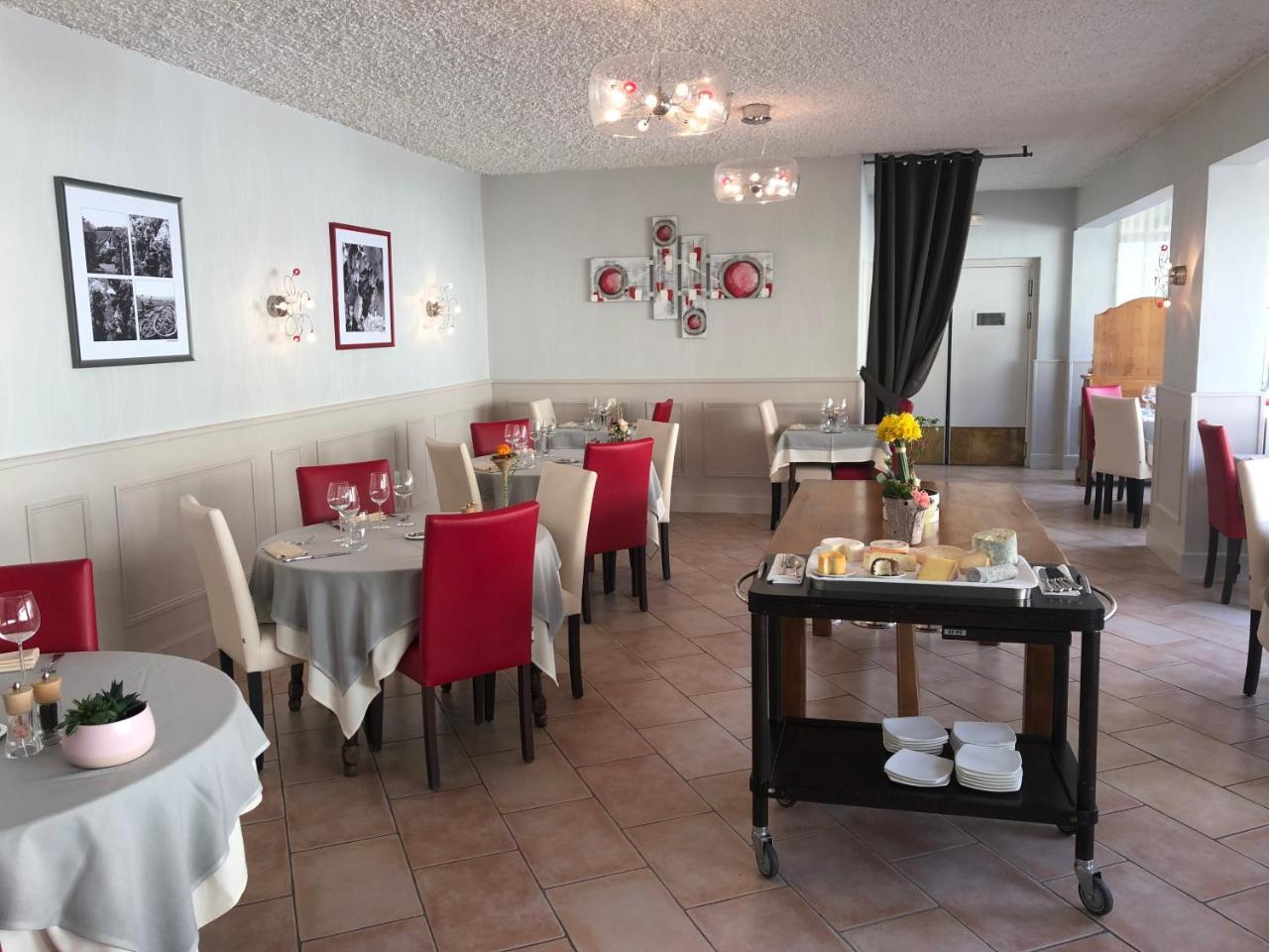 Hotel Logis Les Terrasses De Corton